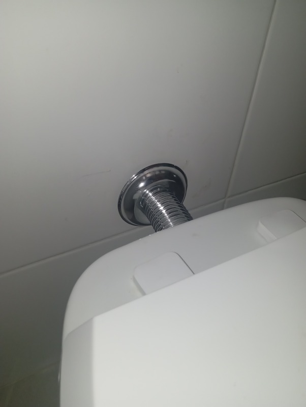 Tubo de ligação para louça sanitária
